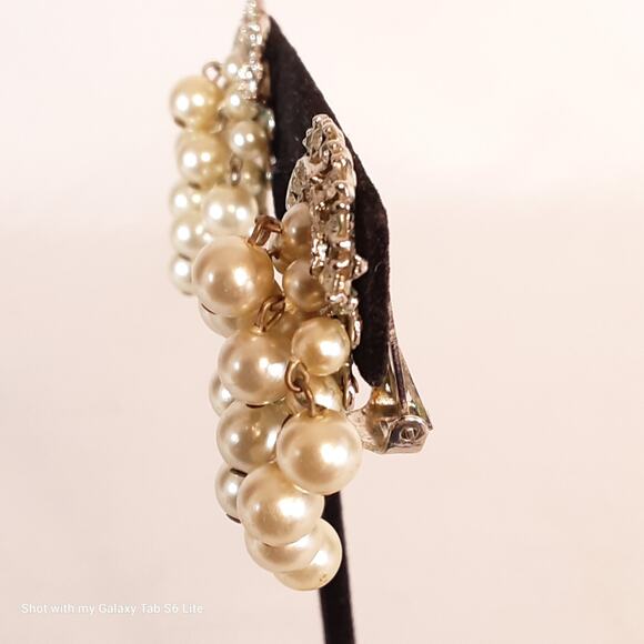 Clear Rhinestone Crowns Over Cascading Pearly Bead Clip Ons - Picture 4 of 8